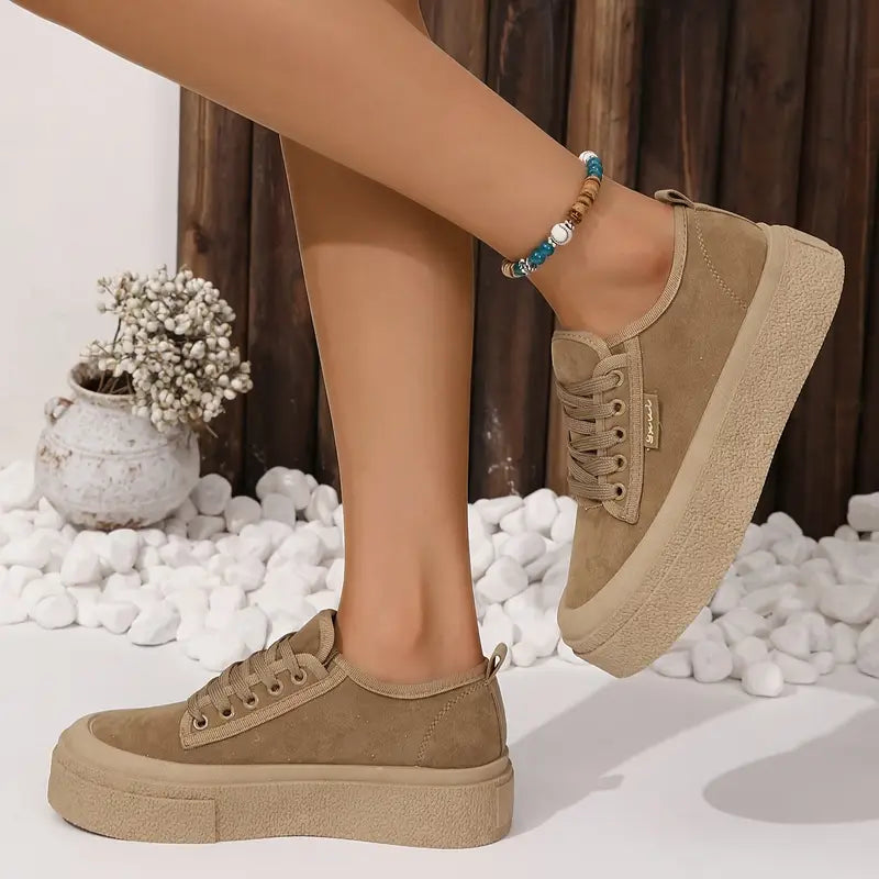 Baskets Tendance Femme – Chaussures Basses à Lacets, Confort en Tissu & Semelle Durable pour un Style Sportif Toutes Saisons